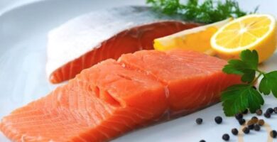 Salmón proteínas y ácidos grasos omega-3