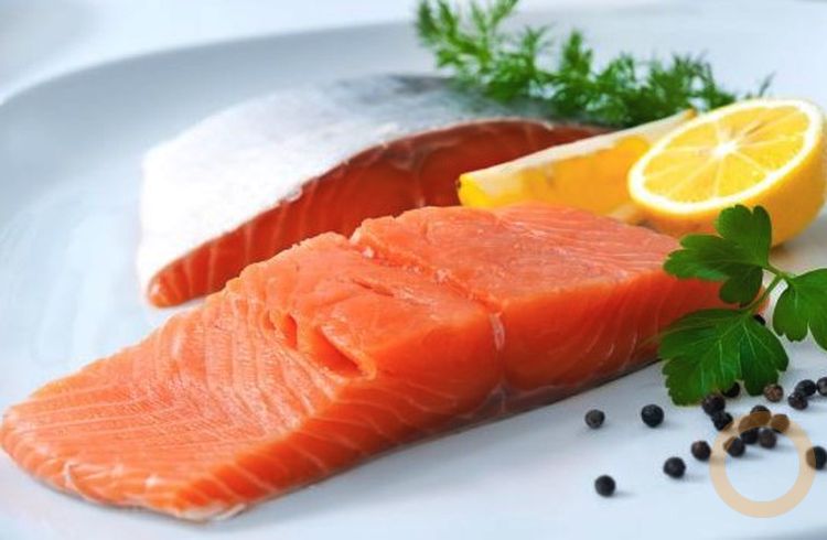 Salmón proteínas y ácidos grasos omega-3